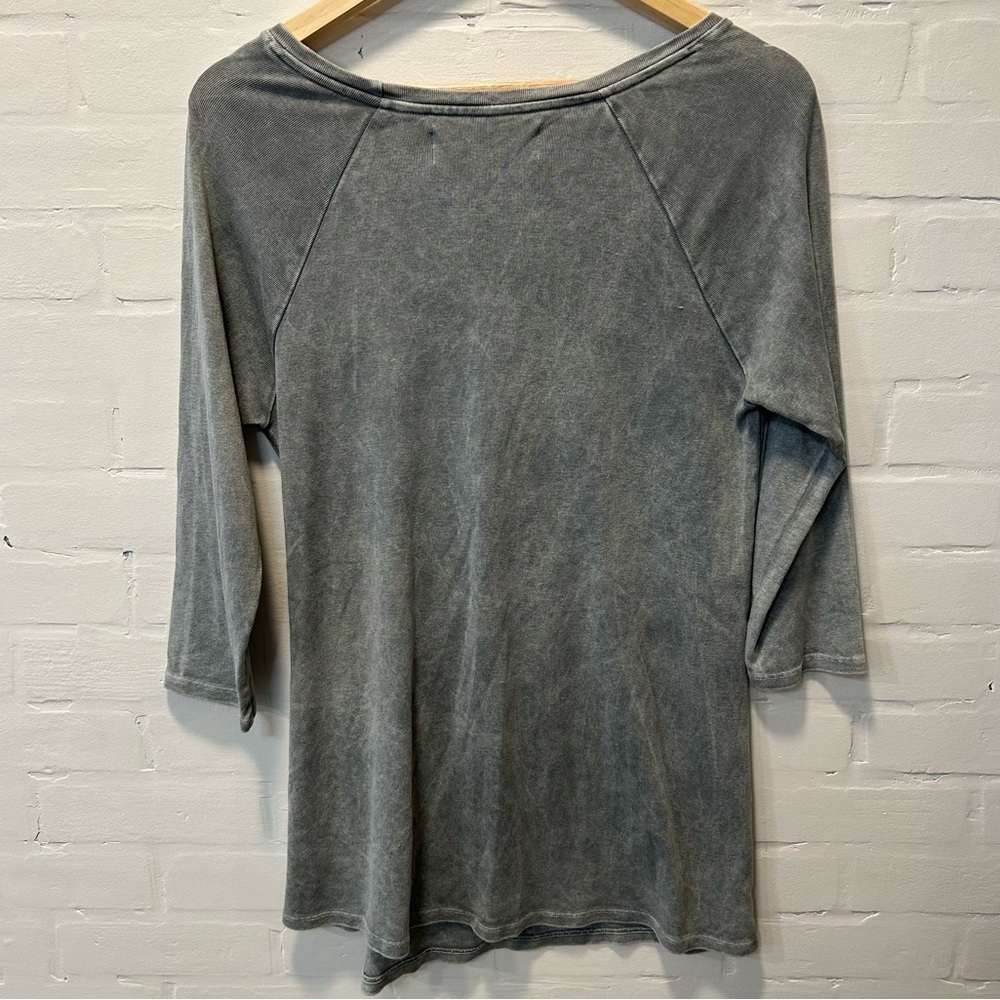M Rena Gray Asymmetrical Lagenlook Pleated Side Drape Tunic Top Size Small - Picture 4 of 5